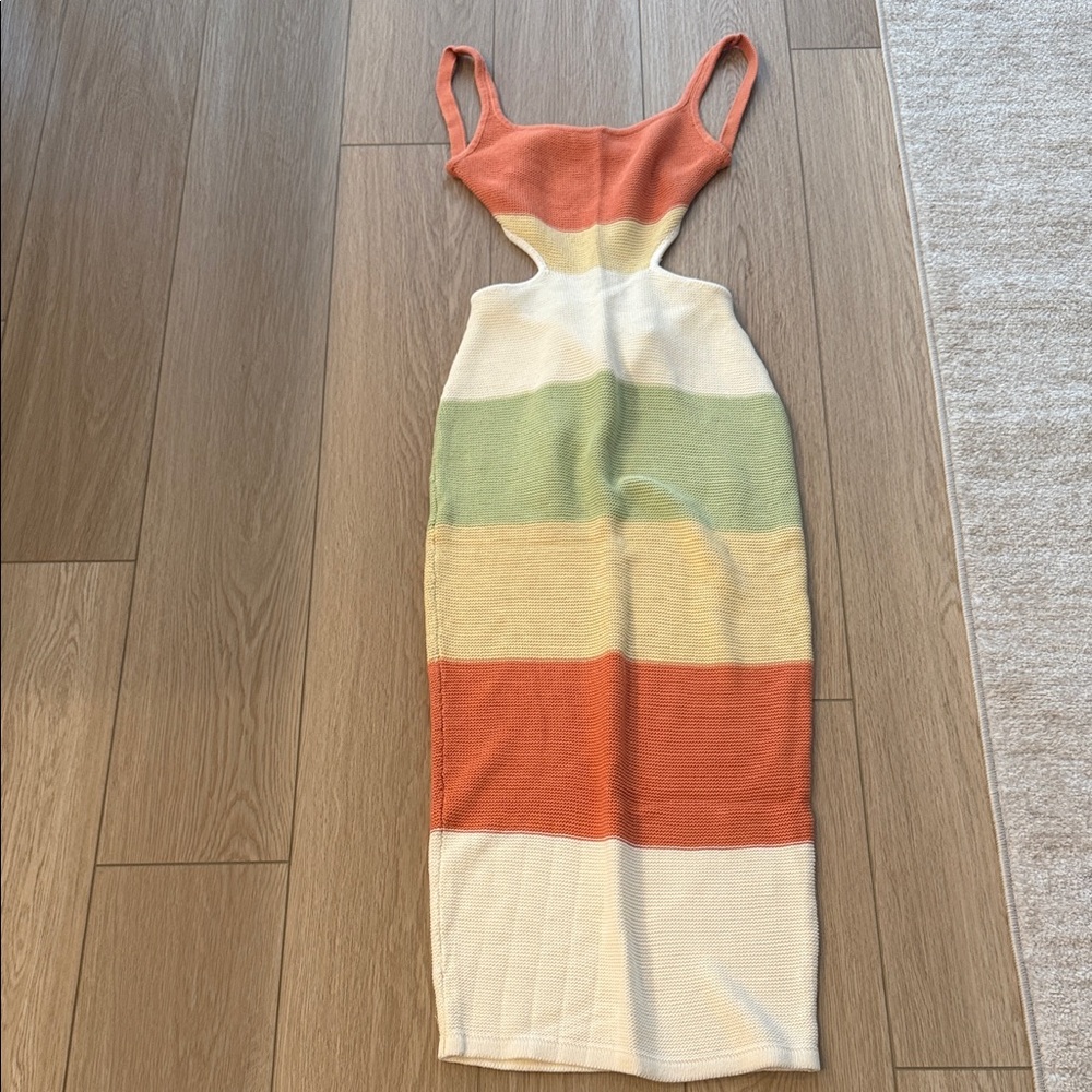 Colorful Striped Sleeveless Dress - Picture 3 of 3